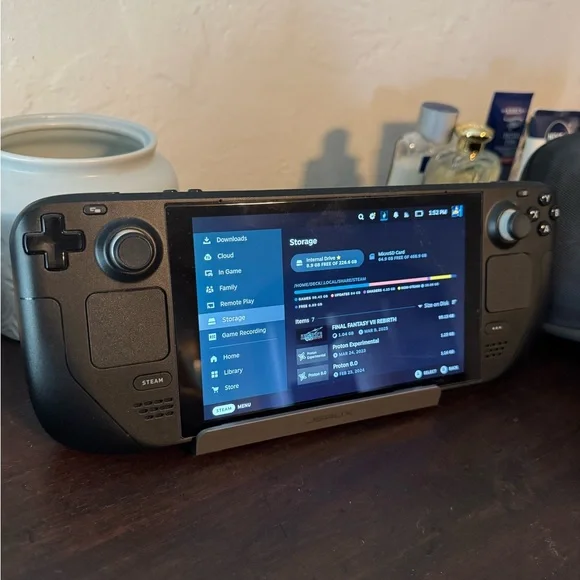 Steam Deck LCD 256gb - MINT - Picture 1 of 5